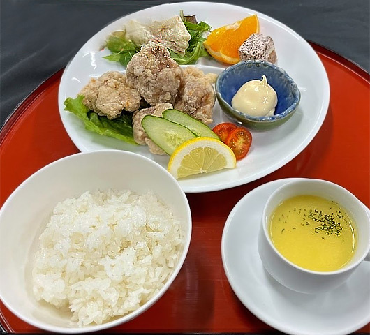 赤鶏の唐揚げ御膳